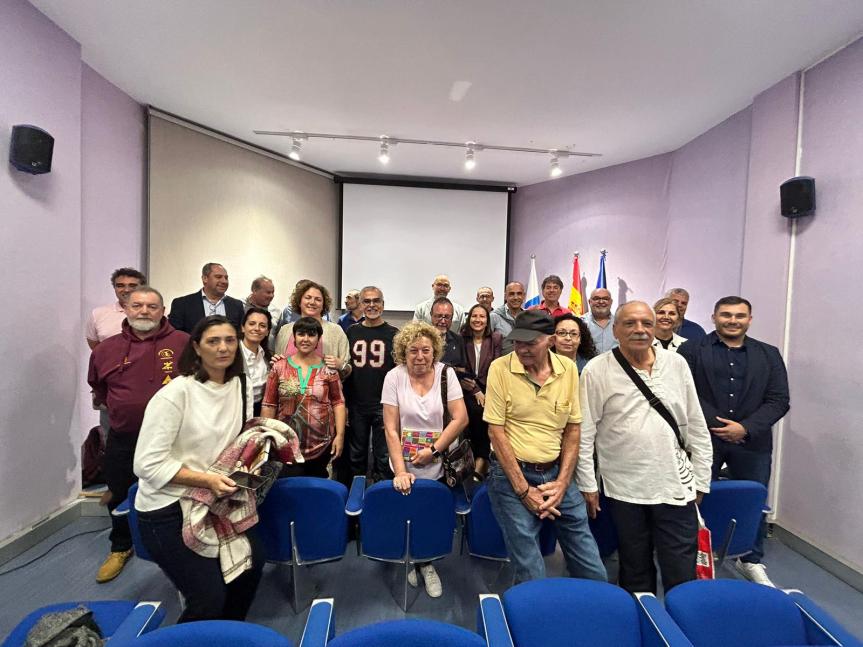 Presencia de la Federación del Juego del Palo Canario en la Comisión de Deportes y Juegos Motores Autóctonos y Tradicionales de&nbsp;Canarias